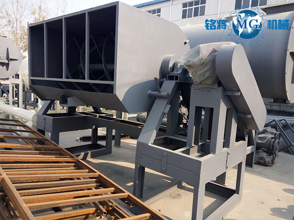 �≦��ʯ�ᣬ��Q��ɰ���}�����ǳ��ٌ�܊��